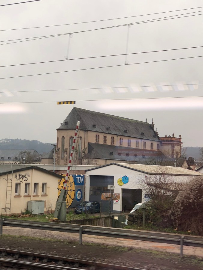 9BCE90BC-C407-4112-83E2-52D0AA9CF5EB